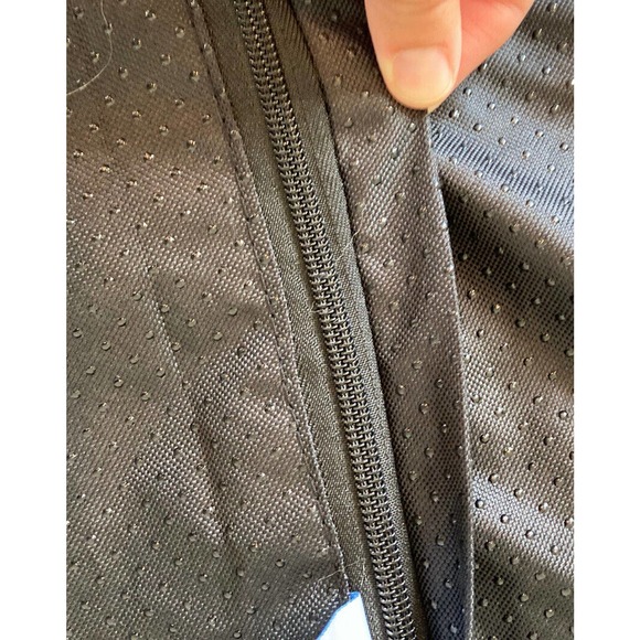 NEW Paw.com Fuzzy Pet Bed Cover Size 40x30 White Black - Picture 6 of 6